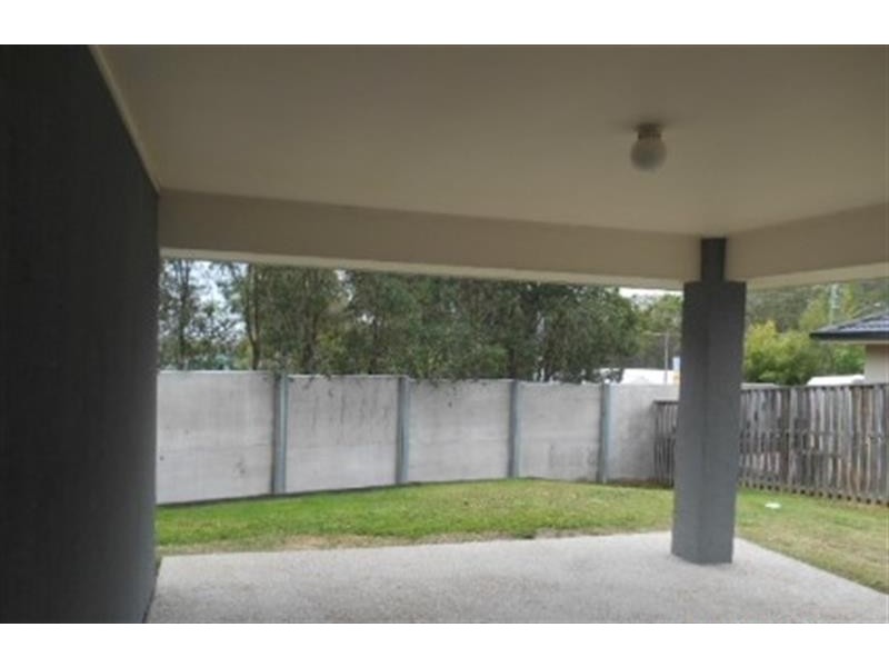 31 Paperbark  Cres, Heathwood QLD 4110