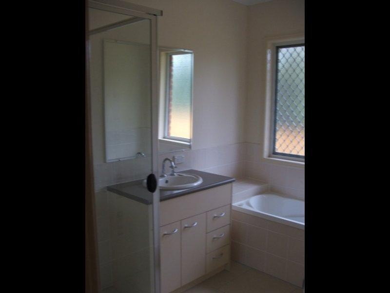 83 Brisbane  Rd, Warner QLD 4500