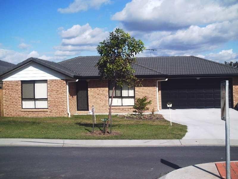 9 Adonis Ct, Rothwell QLD 4022