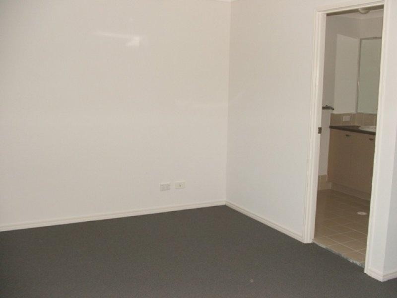 2 Tuohy Ct, Rothwell QLD 4022