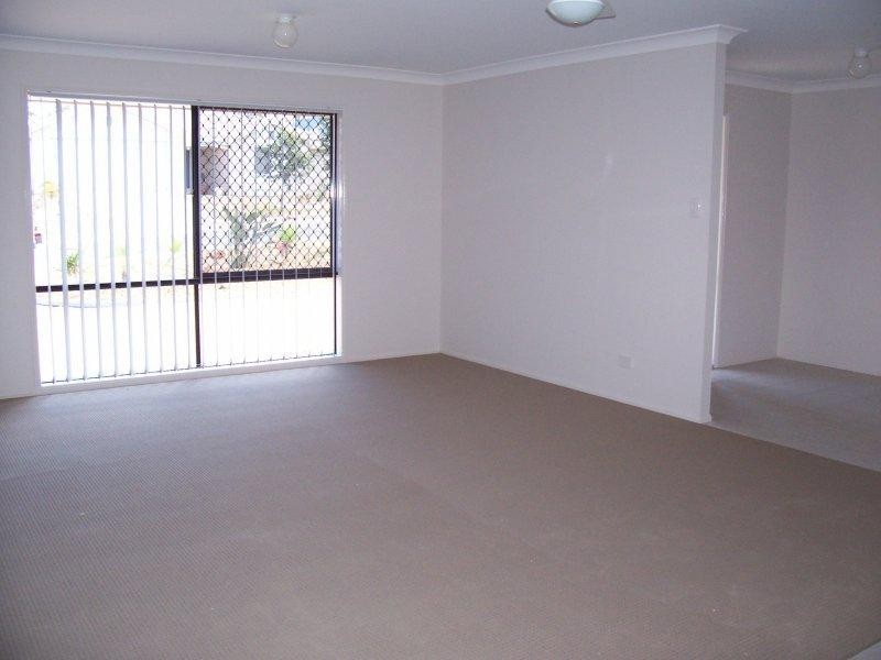 7 Willow Pl, Heathwood QLD 4110