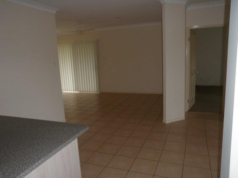 2 Patrone  Ct, Warner QLD 4500