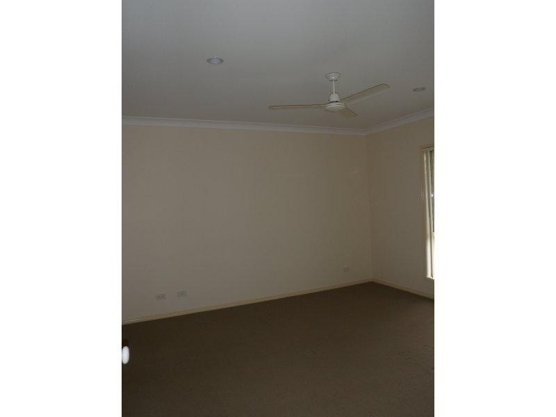 2 Patrone  Ct, Warner QLD 4500