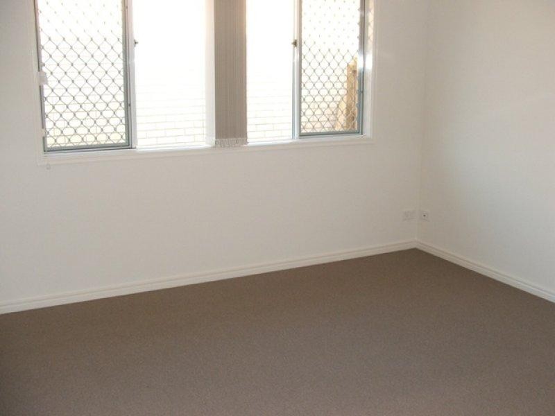 50 McGahey St, Rothwell QLD 4022