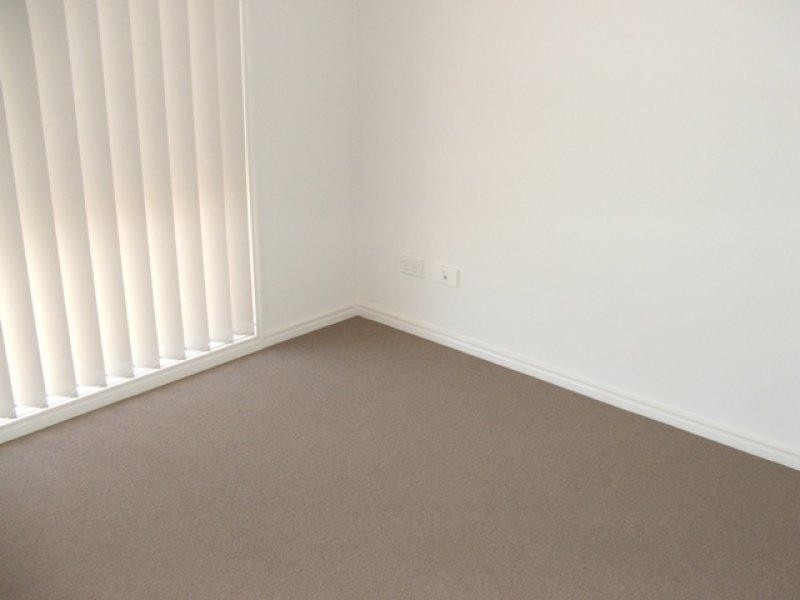 50 McGahey St, Rothwell QLD 4022