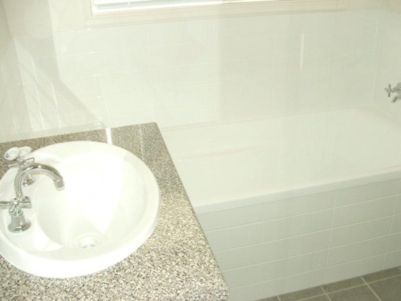 50 McGahey St, Rothwell QLD 4022