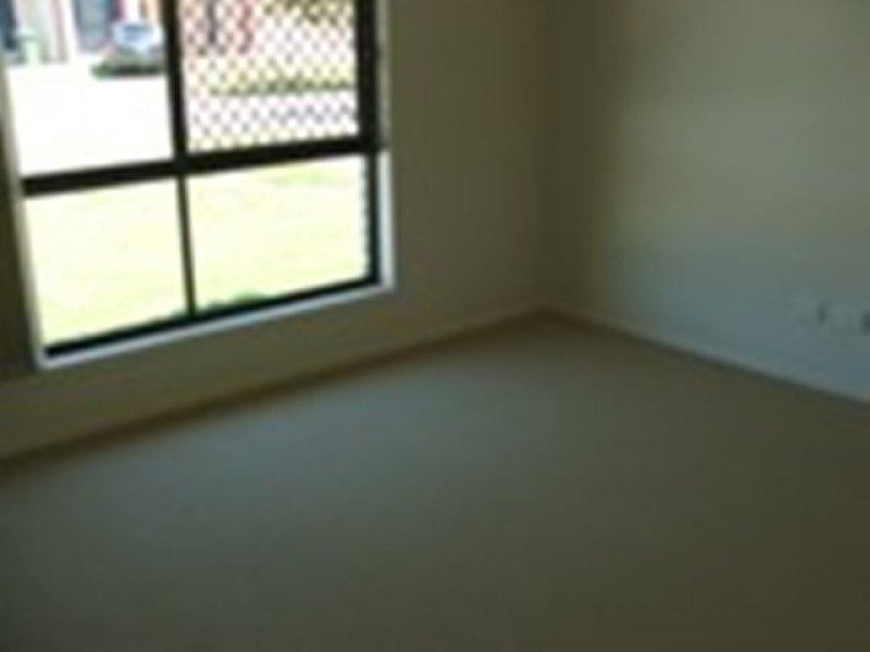 2 Boko Ct, Rothwell QLD 4022