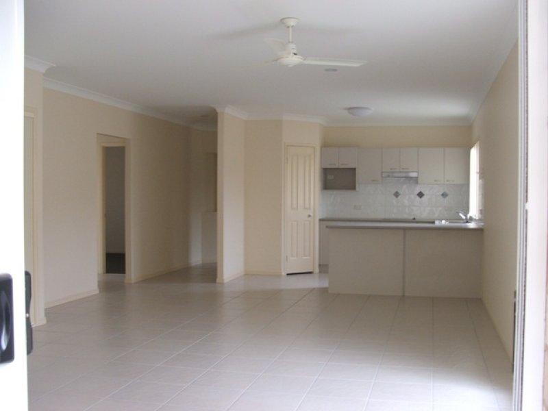 18 Nicola  St, Warner QLD 4500