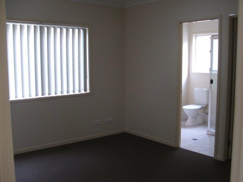 18 Nicola  St, Warner QLD 4500