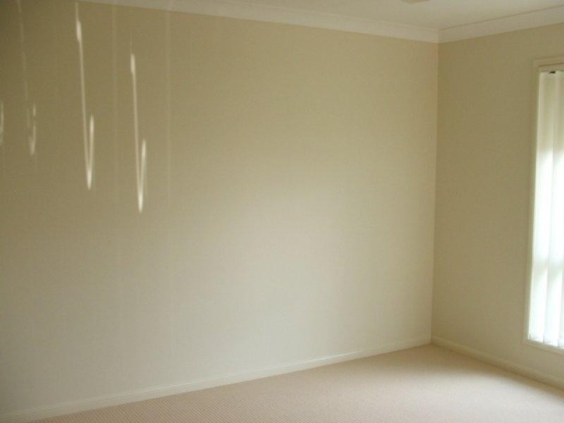 10 Mavis Ct, Rothwell QLD 4022