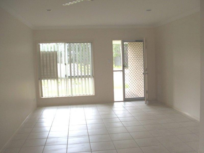 12 Varuna  Ct, Rothwell QLD 4022