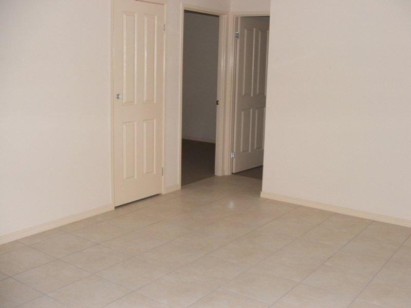 12 Varuna  Ct, Rothwell QLD 4022