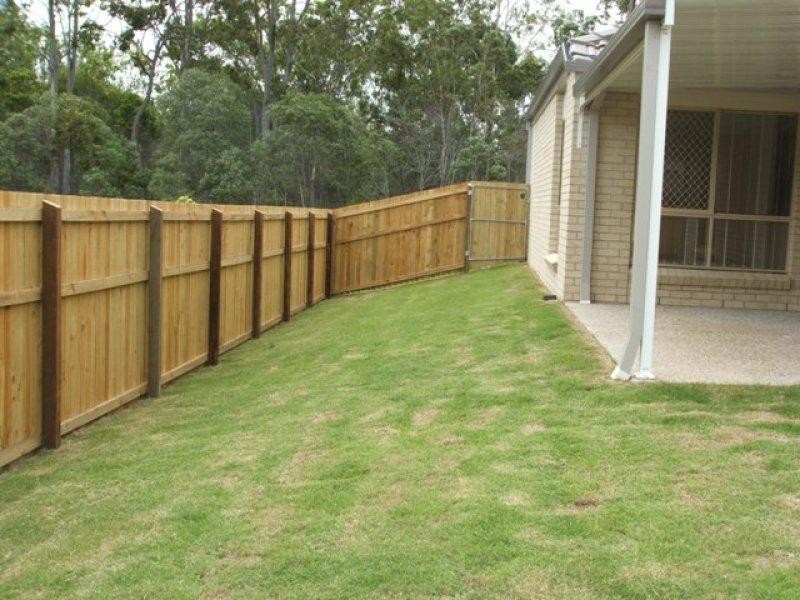 2 Cowper Ct, Rothwell QLD 4022