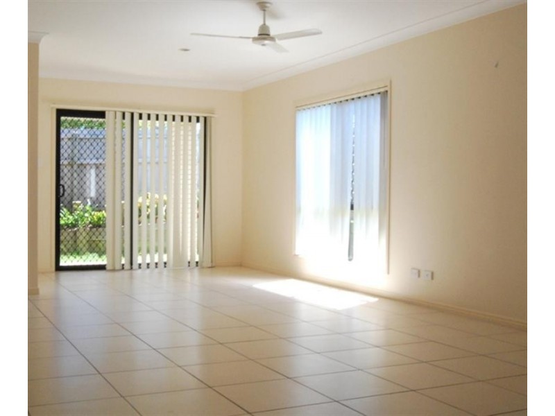 2 Varuna  Ct, Rothwell QLD 4022