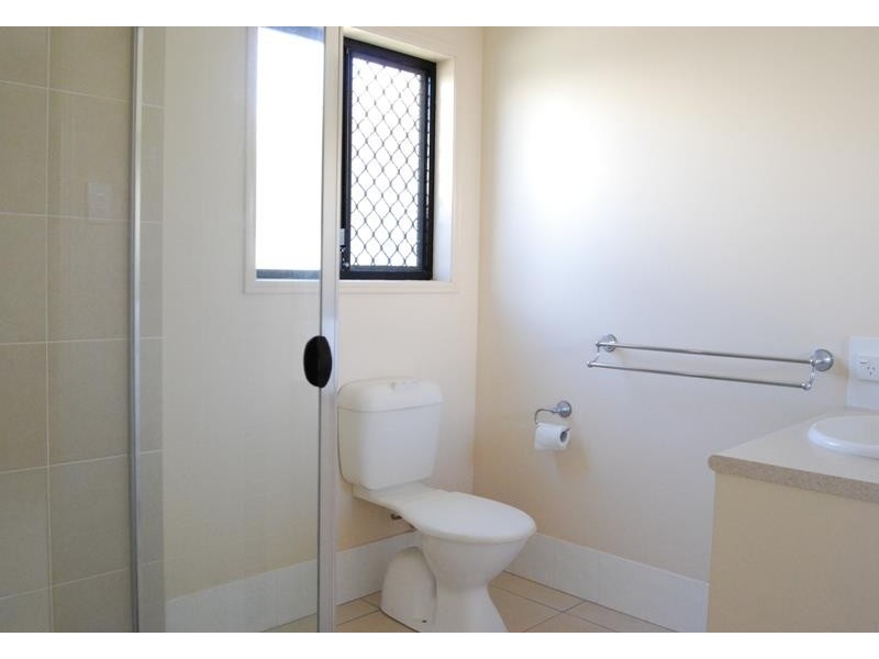2 Varuna  Ct, Rothwell QLD 4022