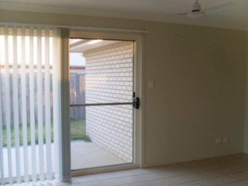 10 Wandera  Ct, Redbank Plains QLD 4301