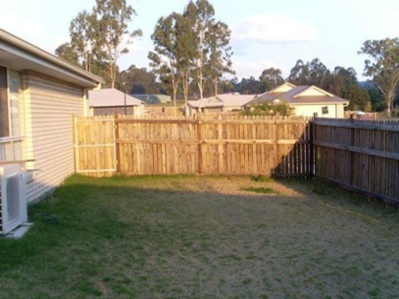10 Wandera  Ct, Redbank Plains QLD 4301