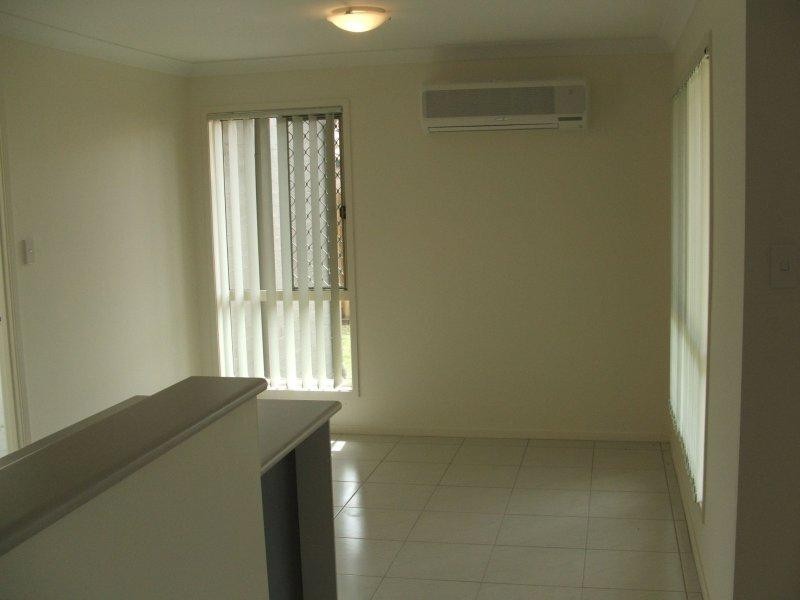 74 Formigoni St, Richlands QLD 4077