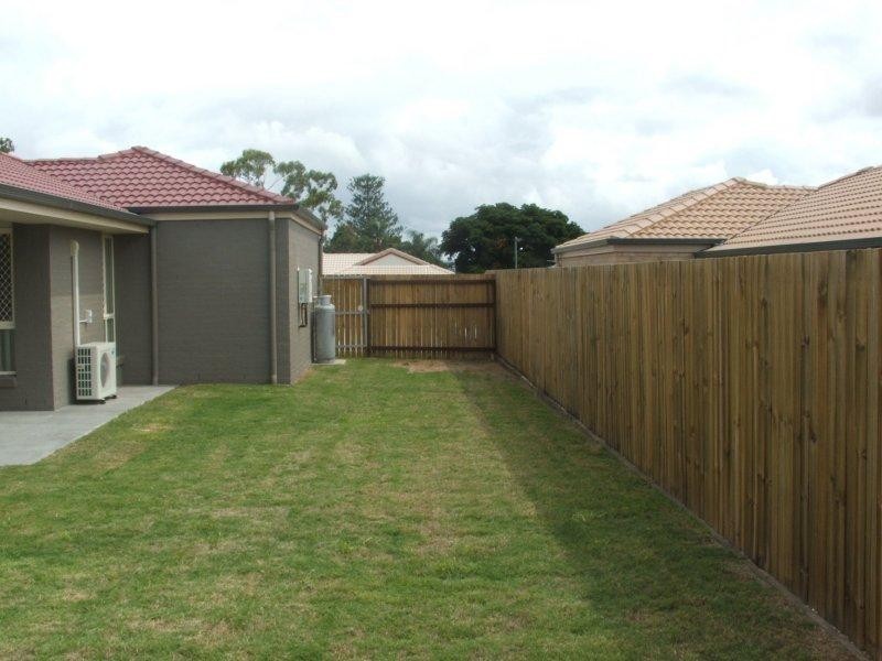 74 Formigoni St, Richlands QLD 4077