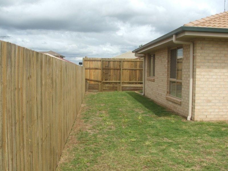 74 Formigoni St, Richlands QLD 4077