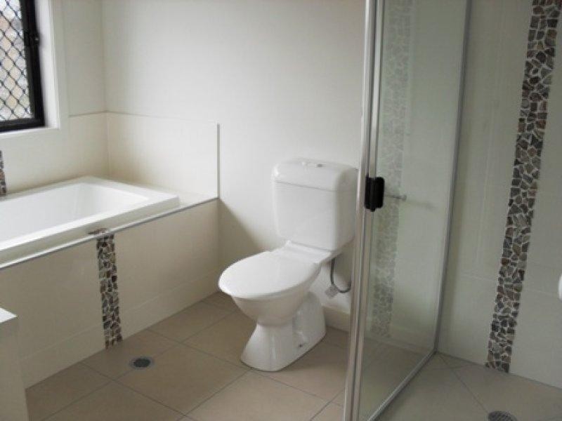 10 Anlaby Dr, Pimpama QLD 4209