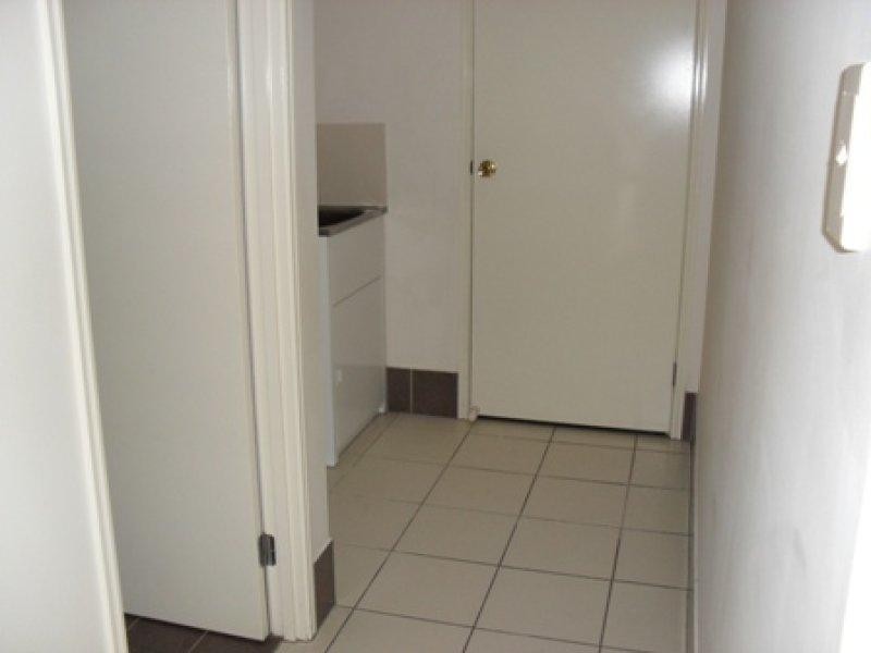 2 Arragan Ct, Pacific Pines QLD 4211