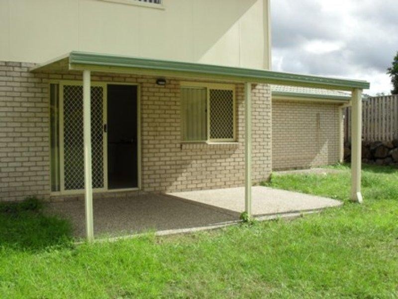 2 Arragan Ct, Pacific Pines QLD 4211