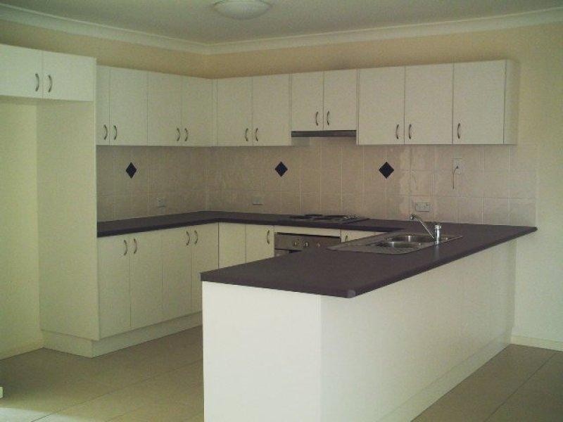 12 Vernon  Pl, Edens Landing QLD 4207