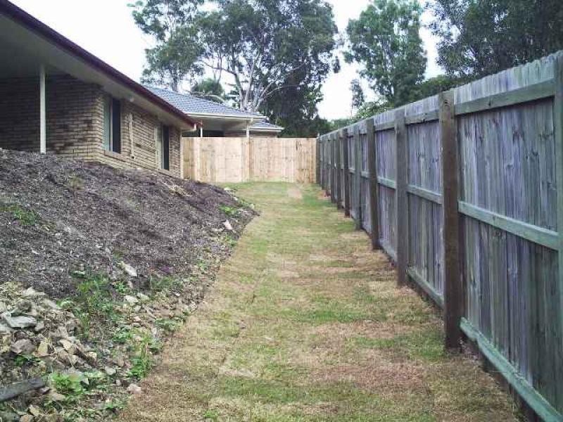 12 Vernon  Pl, Edens Landing QLD 4207