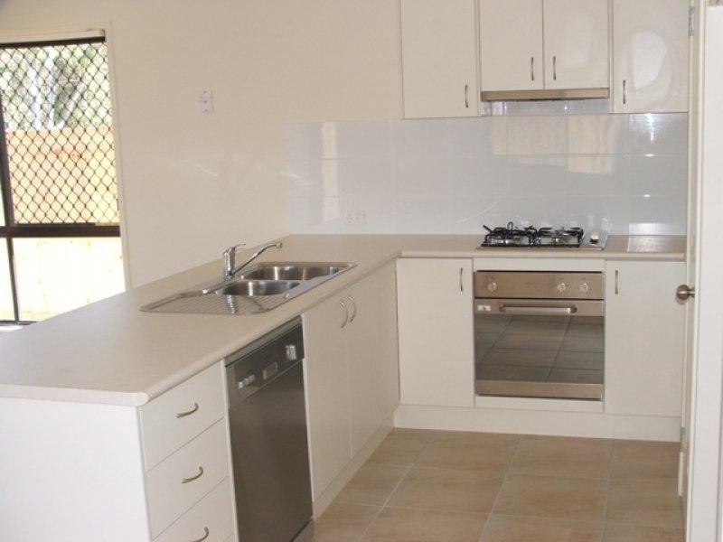 25 Greene St, Rothwell QLD 4022