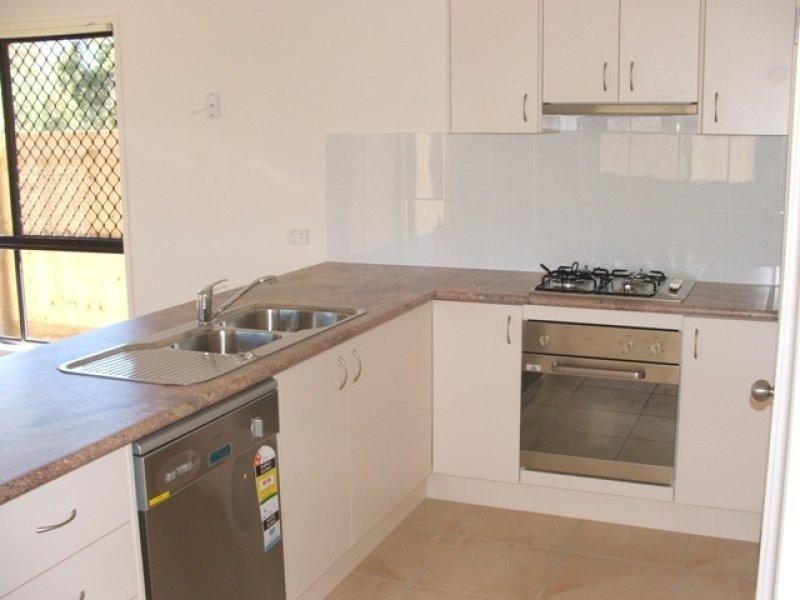 33 Greene St, Rothwell QLD 4022