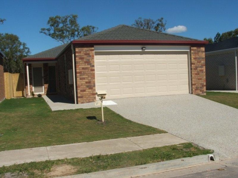 37 Greene St, Rothwell QLD 4022