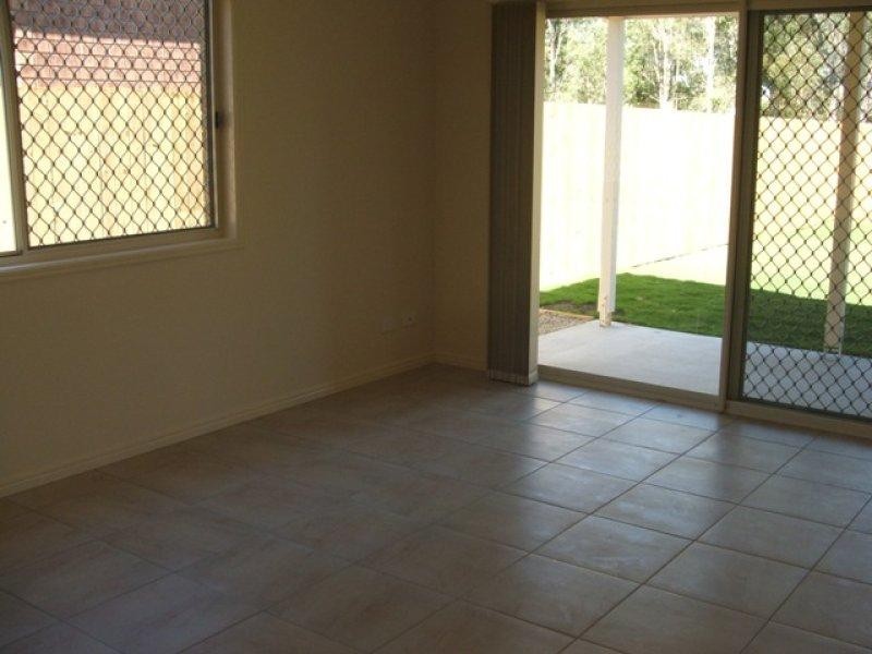 37 Greene St, Rothwell QLD 4022