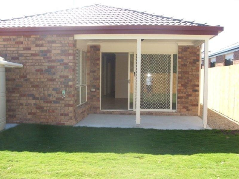 37 Greene St, Rothwell QLD 4022