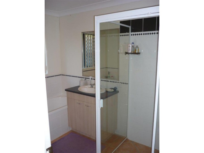 11 Flynn  Pl, Aspley QLD 4034