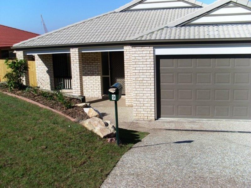 9 Eloise Pl, Sumner QLD 4074