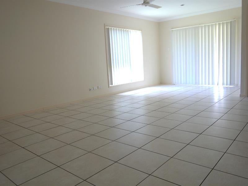 1 Natone St, Rothwell QLD 4022