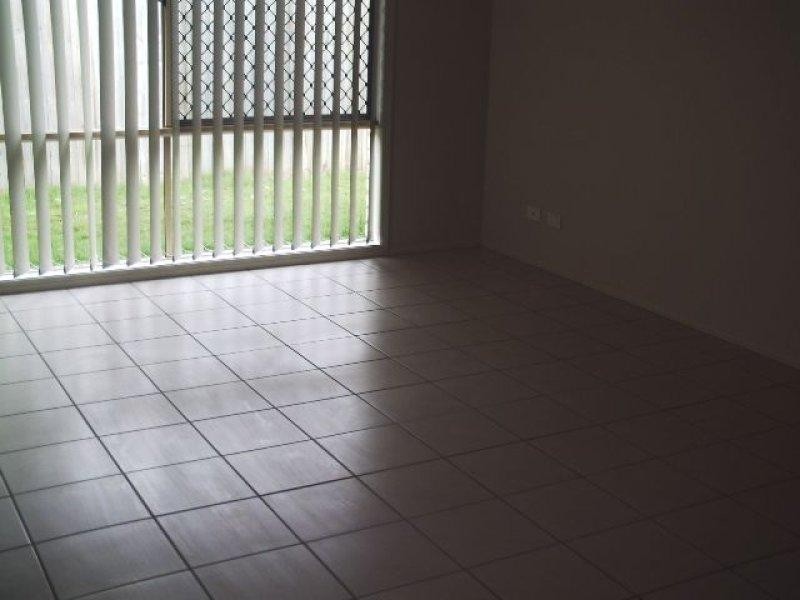 12 Whitlock  Dr, Rothwell QLD 4022