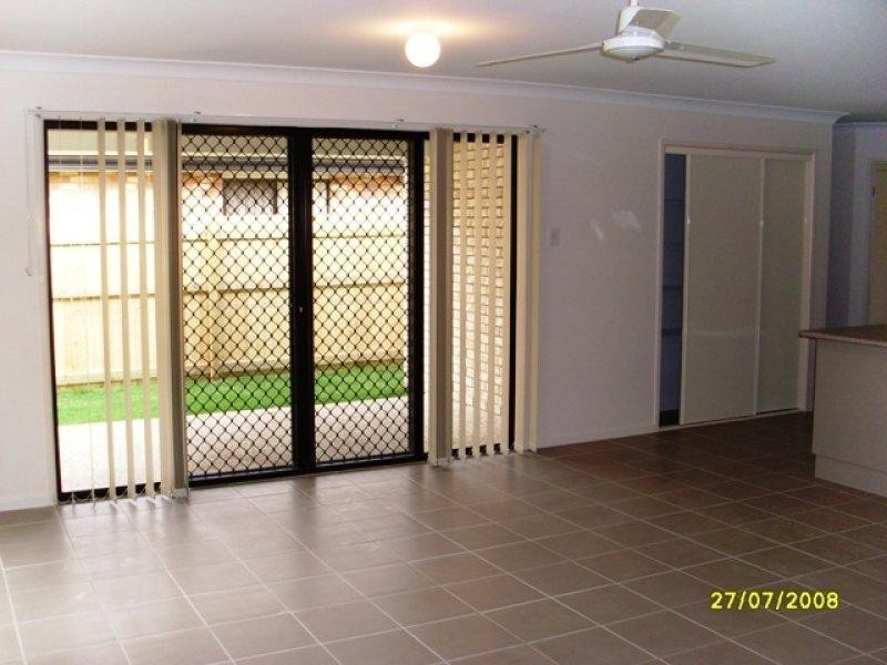 72 Brumby  Cct, Sumner QLD 4074
