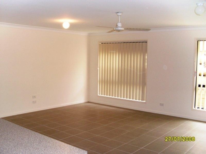 72 Brumby  Cct, Sumner QLD 4074