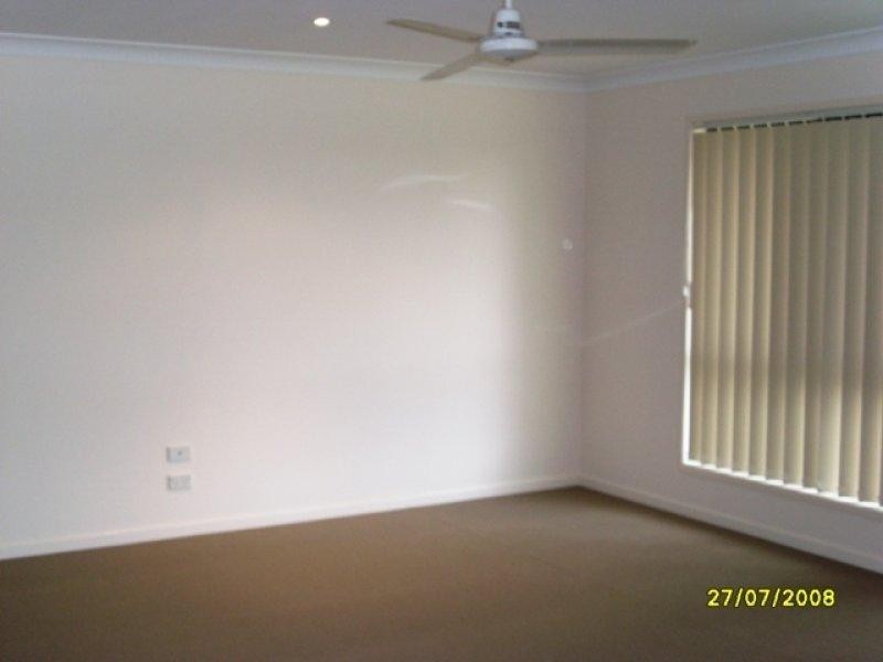 72 Brumby  Cct, Sumner QLD 4074