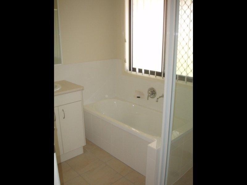 36 Coman  St, Rothwell QLD 4022