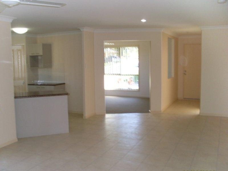 16 Phillips Lane, Drewvale QLD 4116