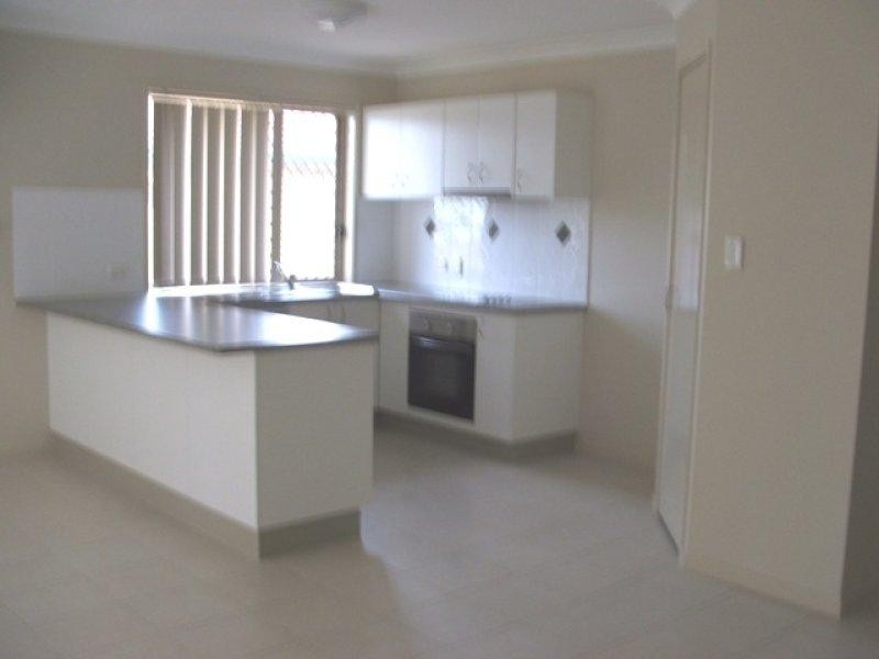 40 Karelyn  Dr, Joyner QLD 4500