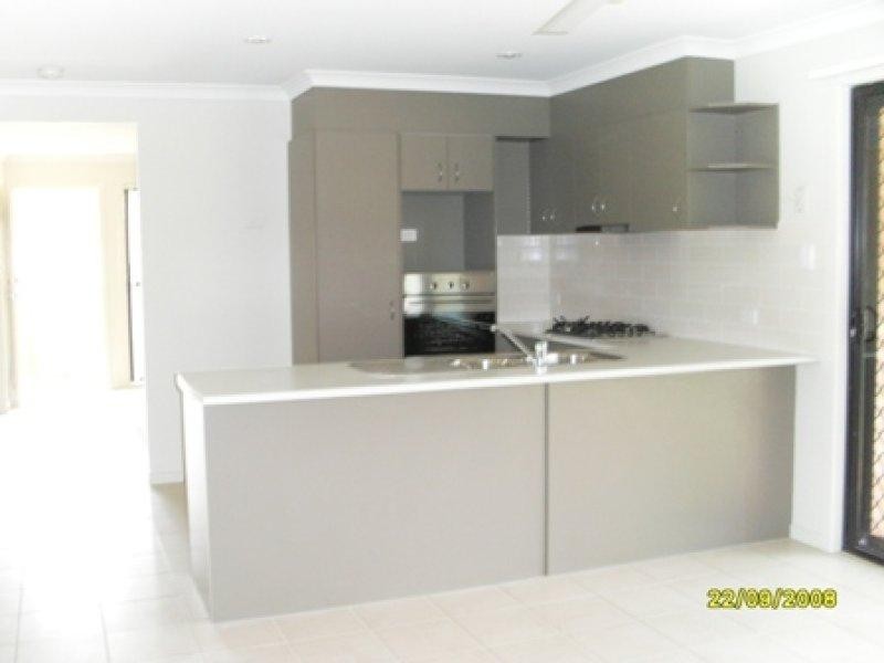 25 Penrose  Cct, Redbank Plains QLD 4301