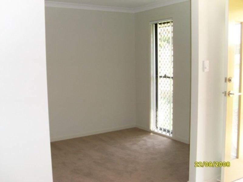 25 Penrose  Cct, Redbank Plains QLD 4301