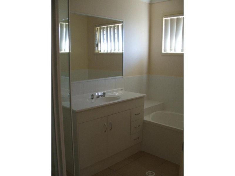 52 Bedivere  Dr, Ormeau QLD 4208
