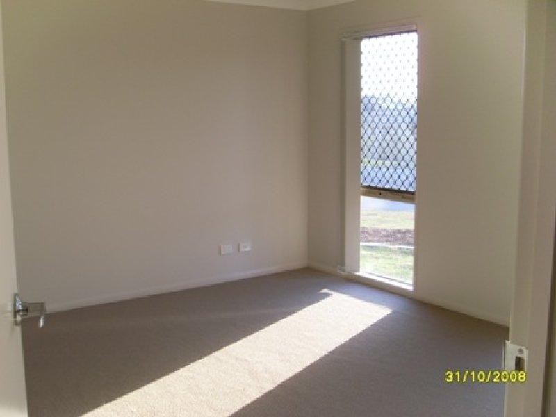 27 Lucy  St, Marsden QLD 4132