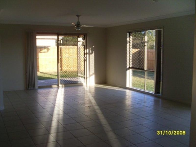 27 Lucy  St, Marsden QLD 4132