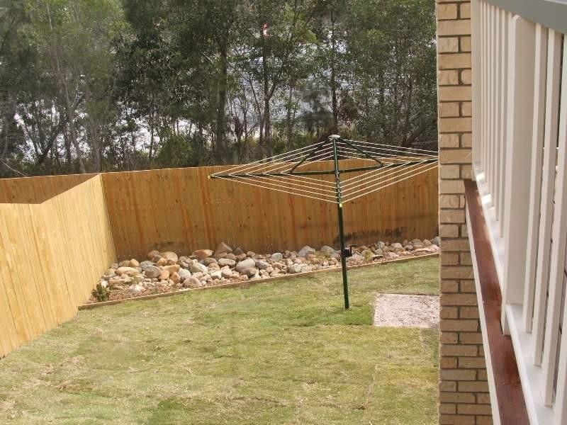 1 Tralee  Ct, Carrara QLD 4211